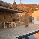 Avra, A Serene Cycladic With Private Pool Overlooking The Aegean Sea Apartament *