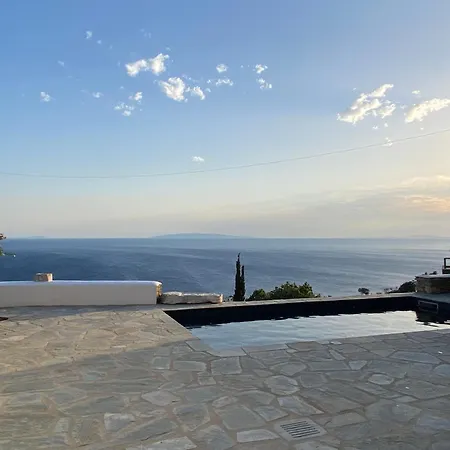 Avra, A Serene Cycladic With Private Pool Overlooking The Aegean Sea Apartment *