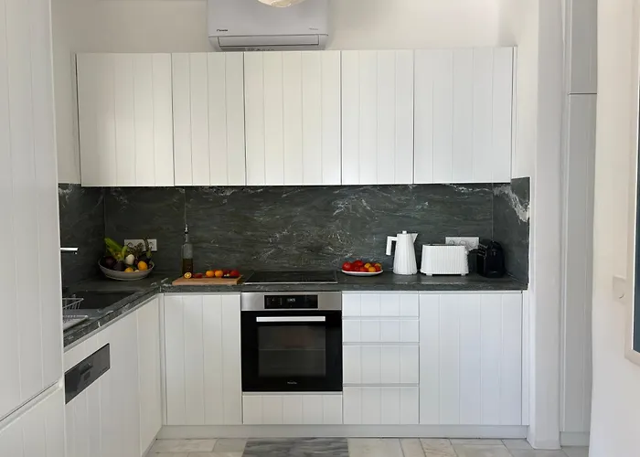 公寓 Avra, A Serene Cycladic With Private Pool Overlooking The Aegean Sea 巴特斯欧