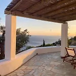 Avra, A Serene Cycladic With Private Pool Overlooking The Aegean Sea Batsi