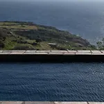 Avra, A Serene Cycladic With Private Pool Overlooking The Aegean Sea Batsi