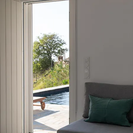Avra, A Serene Cycladic With Private Pool Overlooking The Aegean Sea