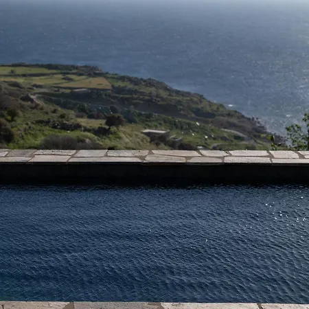 Avra, A Serene Cycladic With Private Pool Overlooking The Aegean Sea Batsi (Andros)
