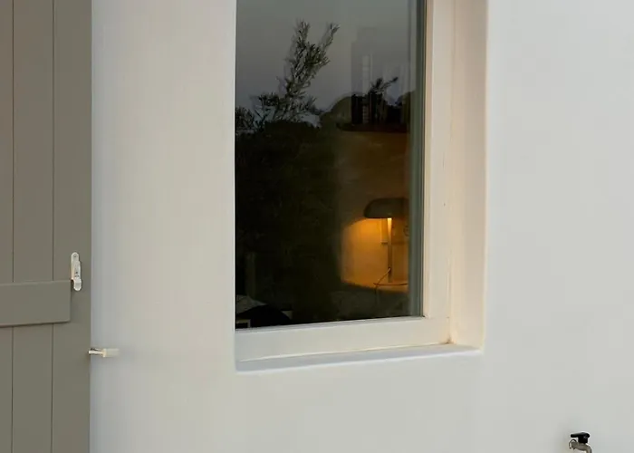 Avra, A Serene Cycladic With Private Pool Overlooking The Aegean Sea Apartment