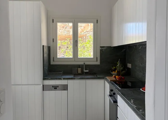 Avra, A Serene Cycladic With Private Pool Overlooking The Aegean Sea Batsi